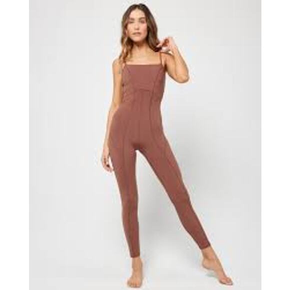 L*SPACE Go The Distance Jumpsuit in Cafe Size Small /S COMFY YOGA TRAVEL ACTIVE - Picture 1 of 11